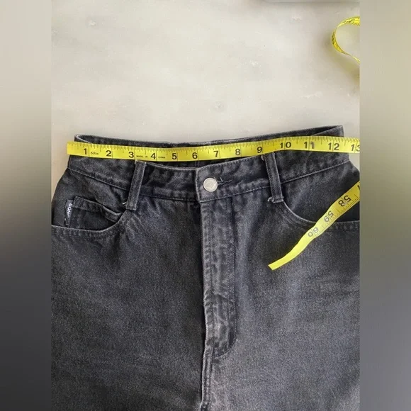 Vintage BONGO by Gene Montesano Black High Waisted Tapered Jeans Size 7 - Picture 7 of 11